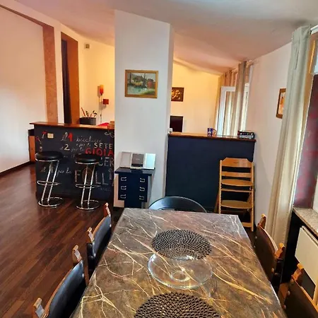 Casa Nostra * Cisterna d'Asti